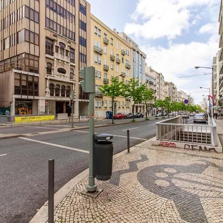 Apartment 4 Bedrooms With City View And Wifi At *