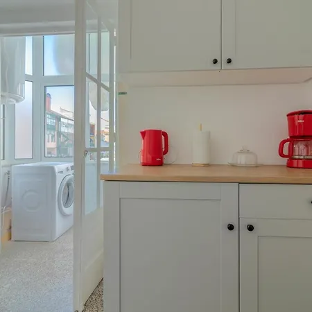 Apartment 4 Bedrooms With City View And Wifi At *