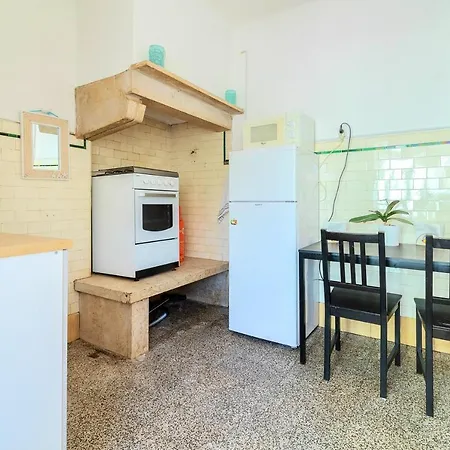 4 Bedrooms With City View And Wifi At Апартаменти