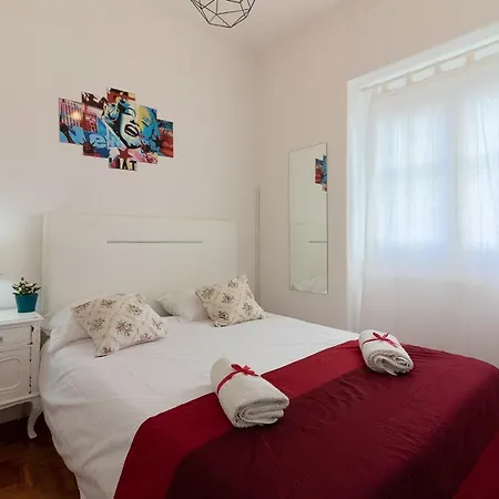 Apartment 4 Bedrooms With City View And Wifi At *
